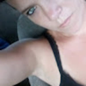 ( ill get around to taking pictures of whatever i get rid of eventually) 😁🤗